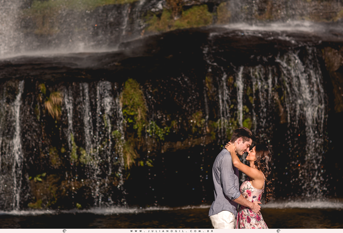Ensaio Pré Casamento em Sengés, no Paraná, feito pelo Fotógrafo Juliano Gil, Pré wedding.