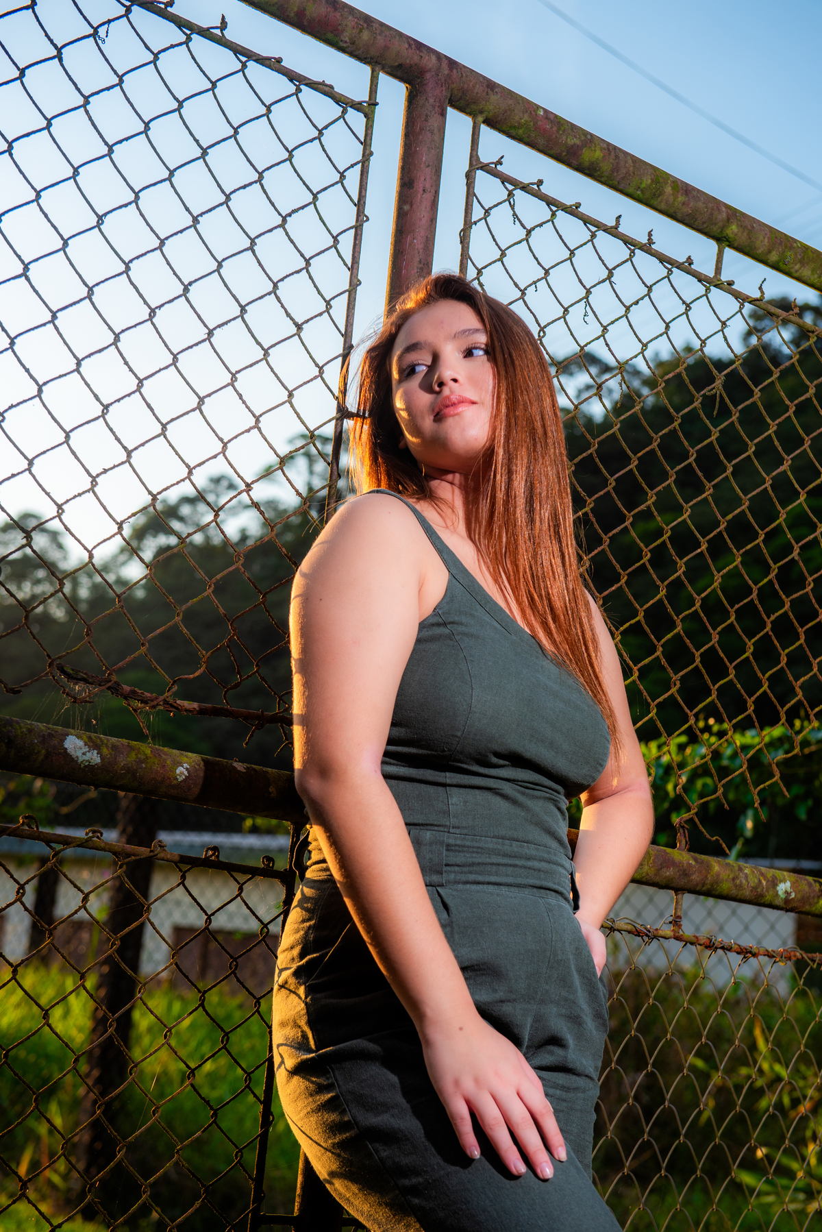 Descrição para Fotos de Ensaio de 15 Anos em Paranapiacaba
Ensaio fotográfico de 15 anos em Paranapiacaba, São Paulo, com a debutante Lara. Cenário histórico e pitoresco, luz de fim de tarde, momentos espontâneos e emocionantes. Fotografia de aniversário,