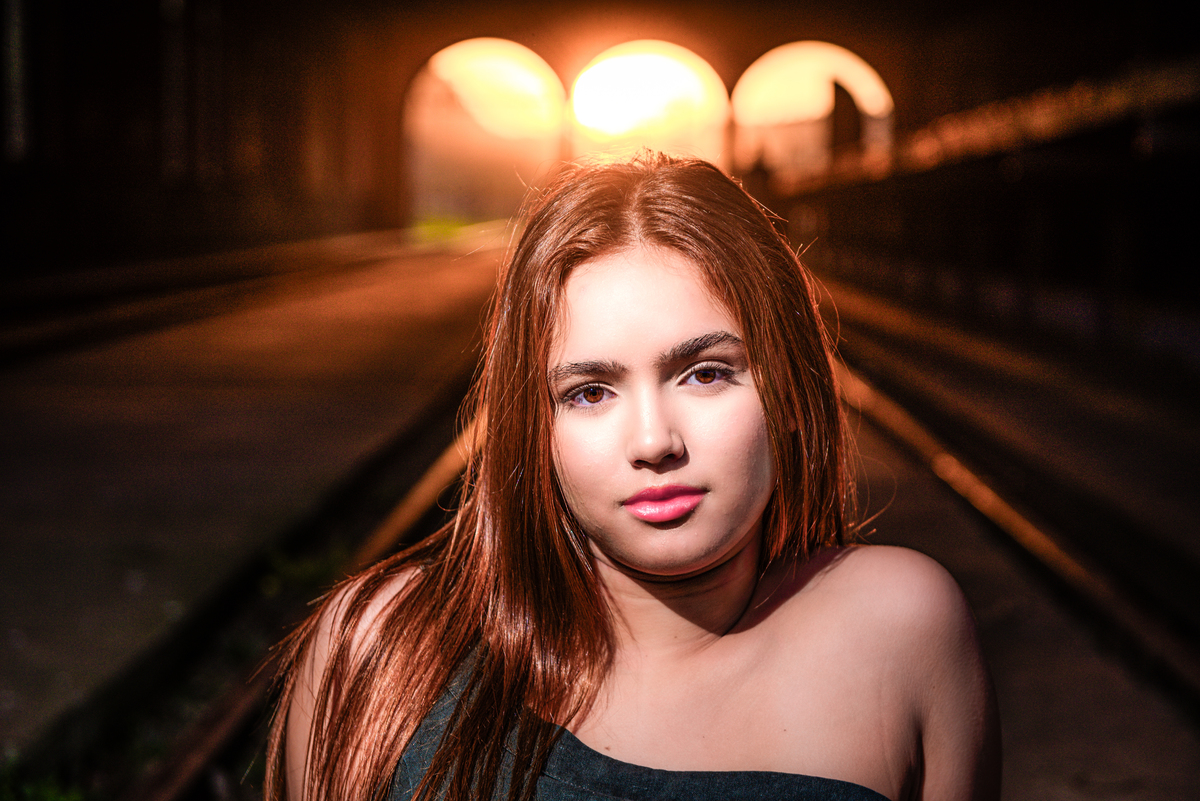 Descrição para Fotos de Ensaio de 15 Anos em Paranapiacaba
Ensaio fotográfico de 15 anos em Paranapiacaba, São Paulo, com a debutante Lara. Cenário histórico e pitoresco, luz de fim de tarde, momentos espontâneos e emocionantes. Fotografia de aniversário,