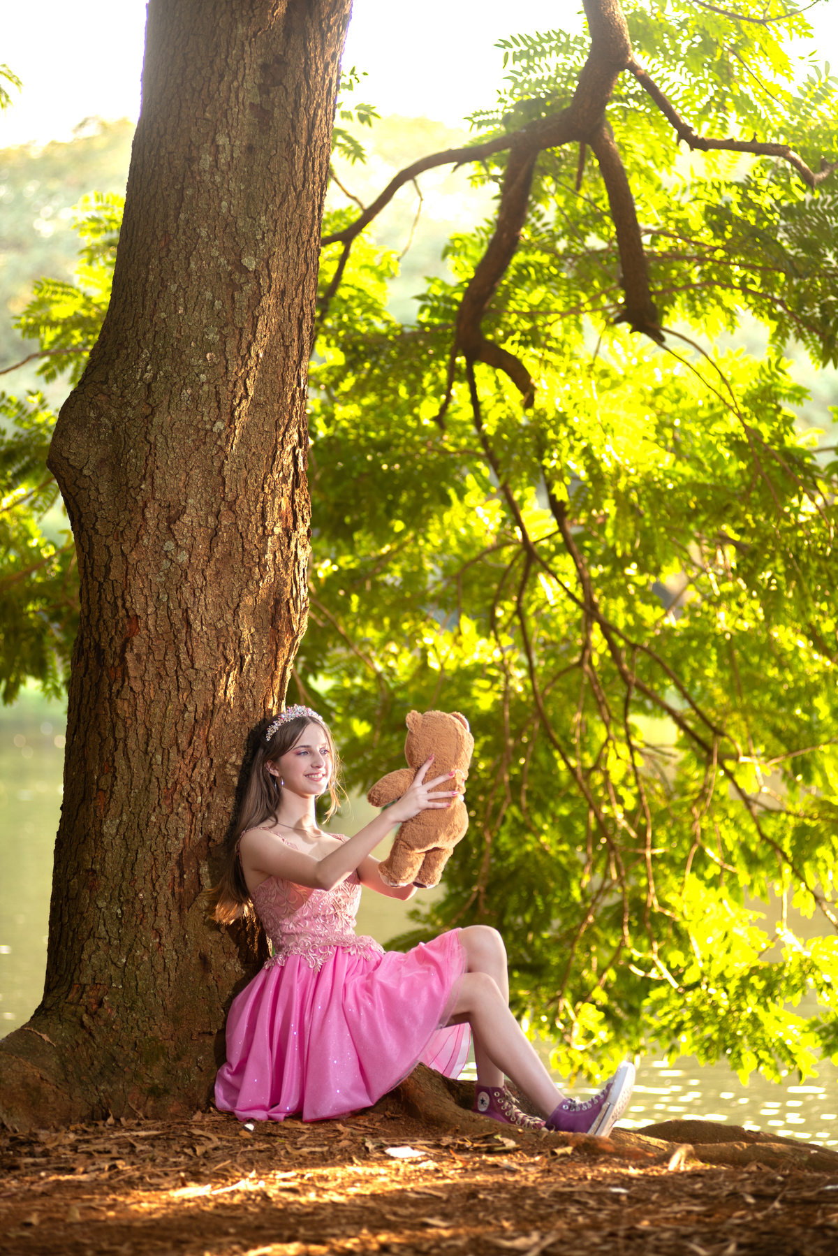Ensaio de Debutante
Parque Ibirapuera
Debutante 15 anos
Fotografia de Debutante
Ensaio Fotográfico
Debutante SP
Debutante São Paulo
Fotos de Debutante
Book de Debutante
Debutante no Parque
Ensaio ao Ar Livre
Natureza
Beleza
Juventude
Celebração
Momentos E