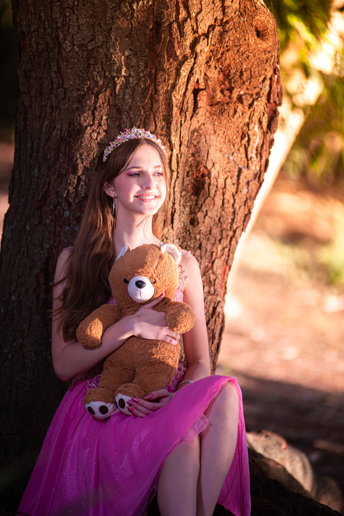 Ensaio de Debutante
Parque Ibirapuera
Debutante 15 anos
Fotografia de Debutante
Ensaio Fotográfico
Debutante SP
Debutante São Paulo
Fotos de Debutante
Book de Debutante
Debutante no Parque
Ensaio ao Ar Livre
Natureza
Beleza
Juventude
Celebração
Momentos E