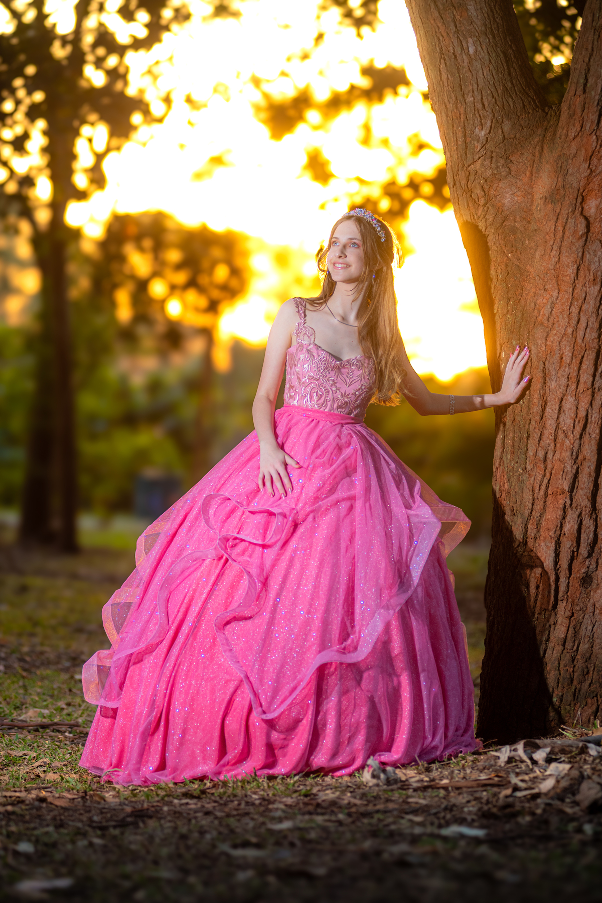 Ensaio de Debutante
Parque Ibirapuera
Debutante 15 anos
Fotografia de Debutante
Ensaio Fotográfico
Debutante SP
Debutante São Paulo
Fotos de Debutante
Book de Debutante
Debutante no Parque
Ensaio ao Ar Livre
Natureza
Beleza
Juventude
Celebração
Momentos E