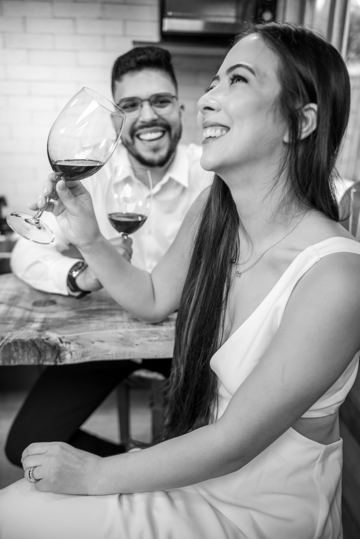 Fotógrafo de Casamento Especializado em Ensaio de Casal: Cada clique com Giovanna e Gustavo contou sua história de amor. Fotos cheias de significado e delicadeza.