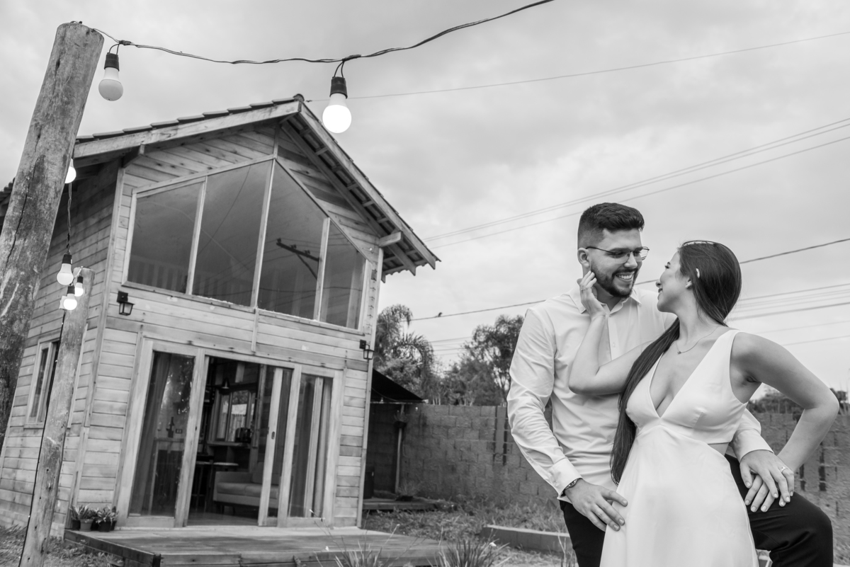 Inspiração para Ensaio Pré-Casamento: Cada imagem do ensaio de Giovanna e Gustavo revela a conexão entre eles. Uma verdadeira inspiração para casais.