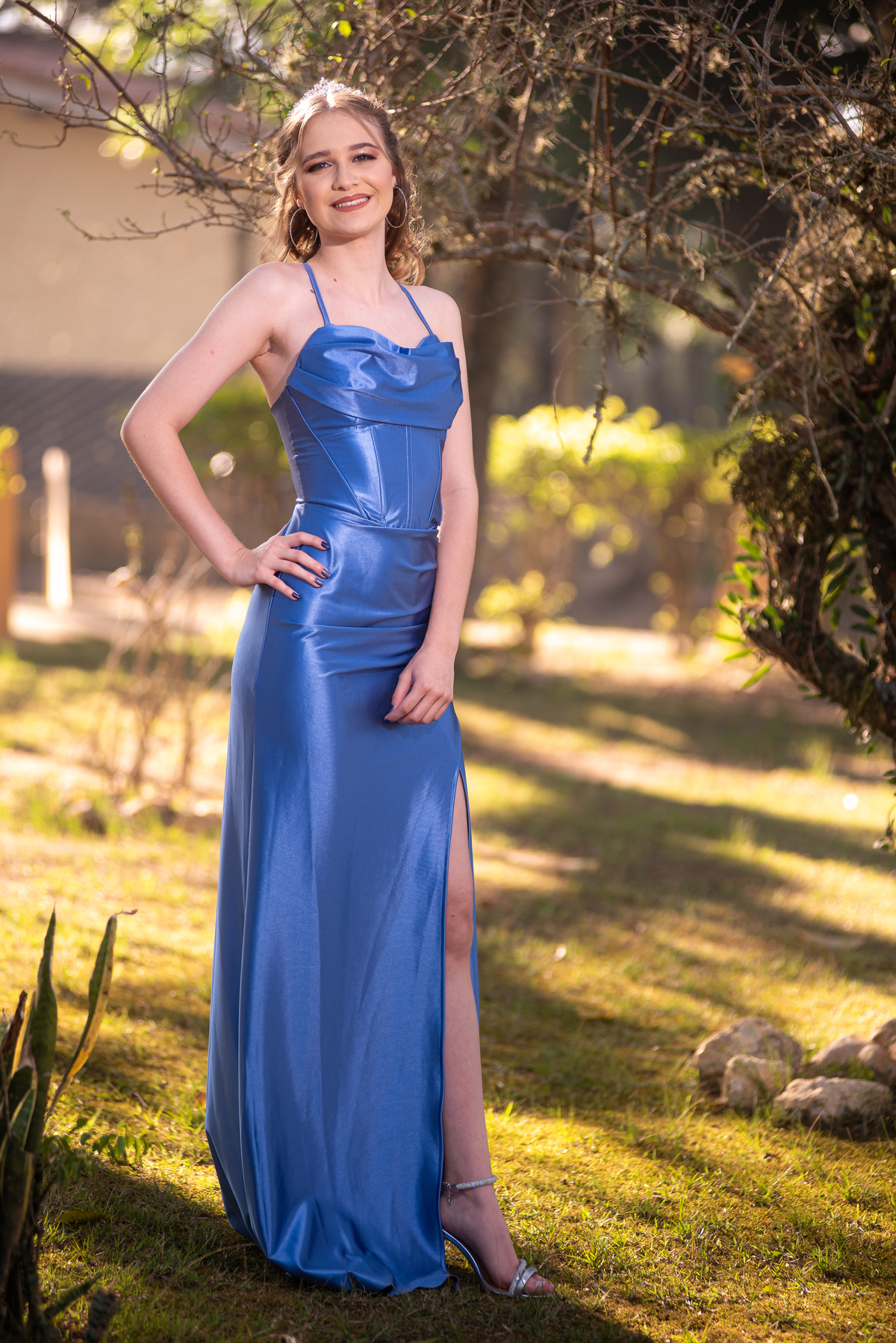 Ensaio de 15 Anos em Sorocaba SP: Com fotos deslumbrantes, o ensaio de Júlia capturou cada sorriso e momento especial.