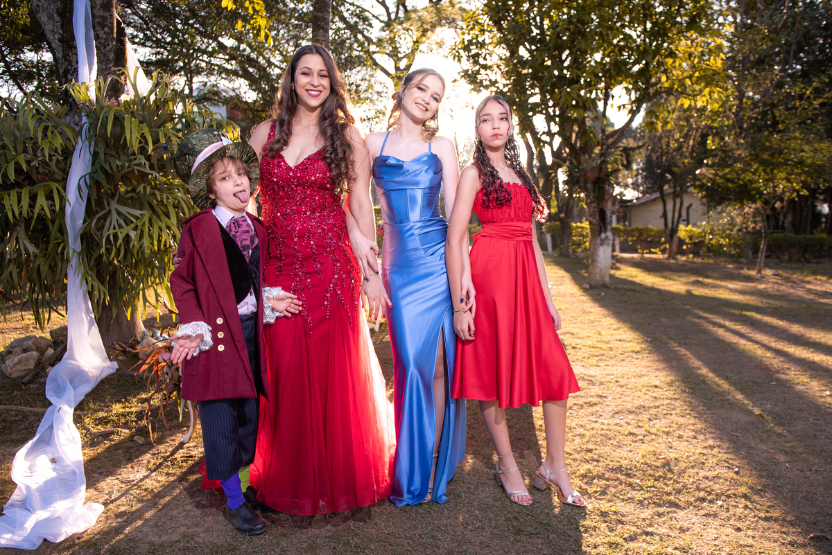 Ensaio Fotográfico para 15 Anos SP: Júlia celebrou seu aniversário de debutante em Sorocaba com fotos inesquecíveis.