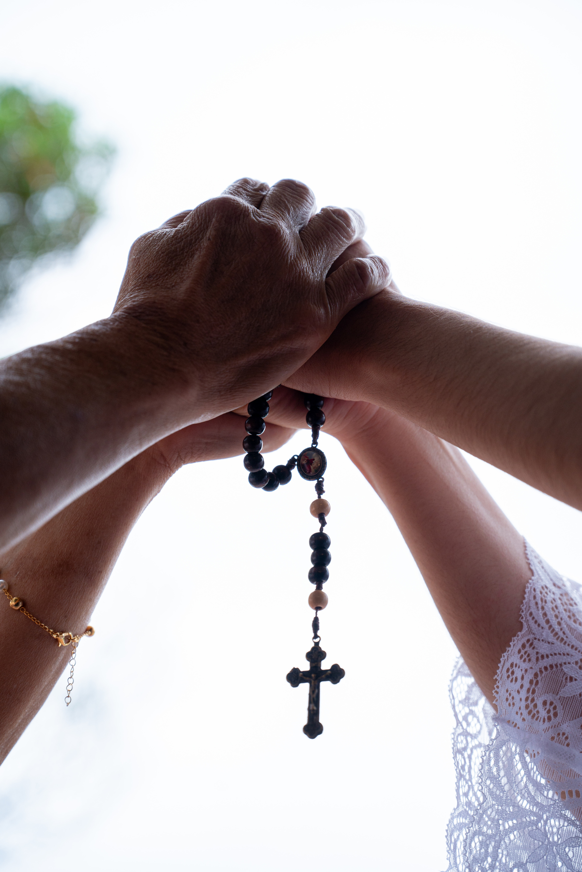 Um ensaio de casamento cheio de charme e emoção no Espaço AVIV. Cada foto revela a beleza dos noivos e o talento de Alberto Martinez.