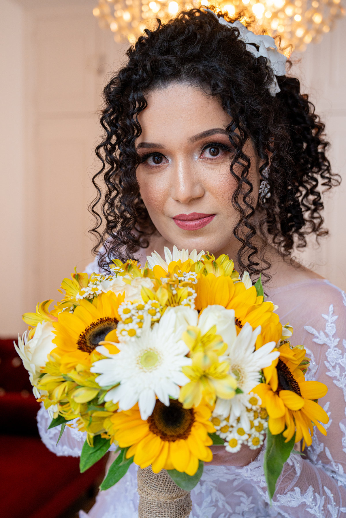 A emoção do pai ao ver sua filha casando captada em foto por Alberto Martinez. Um momento emocionante eternizado.
