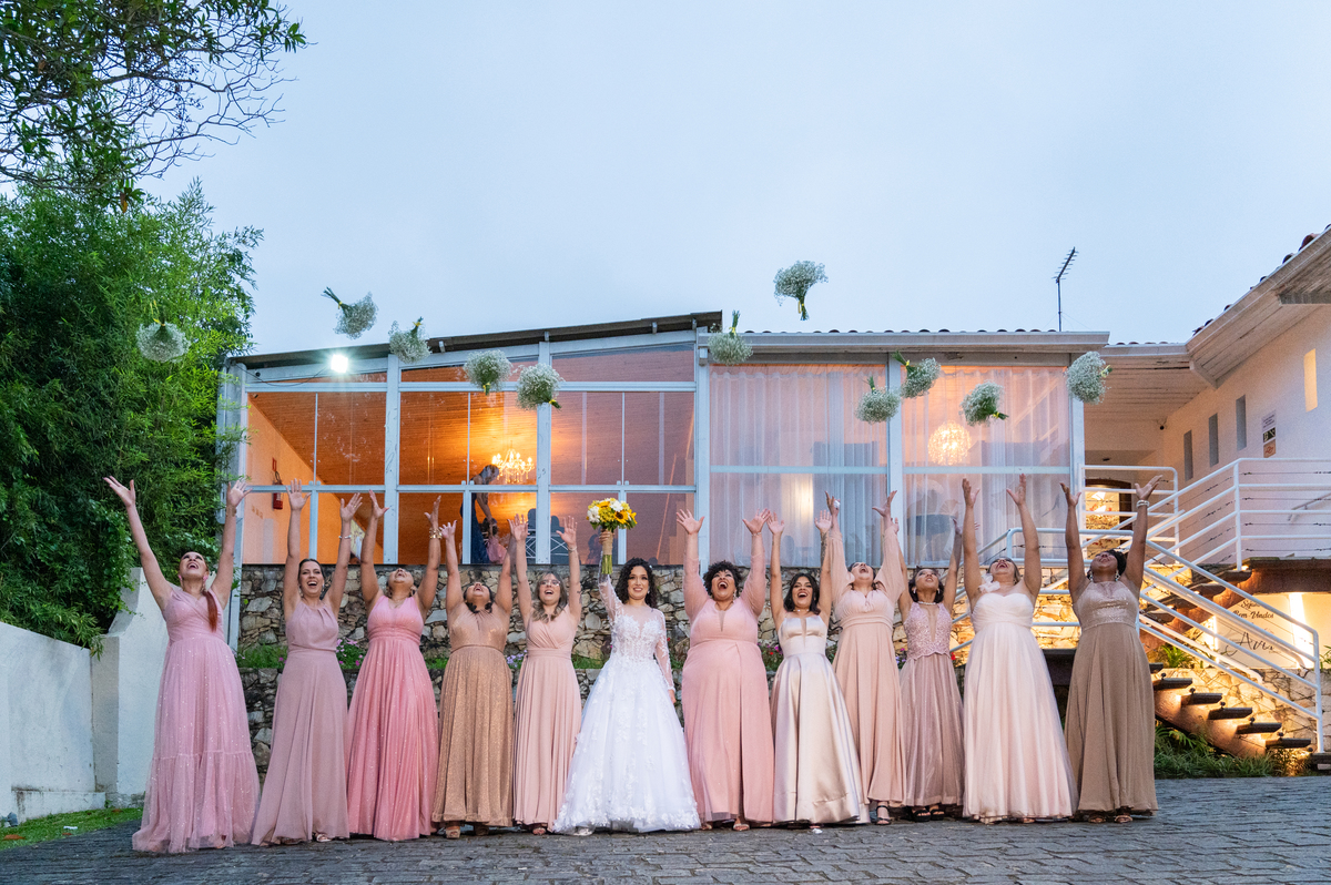 Fotógrafo de casamento no Espaço AVIV, Cotia. Alberto Martinez eterniza o momento especial.