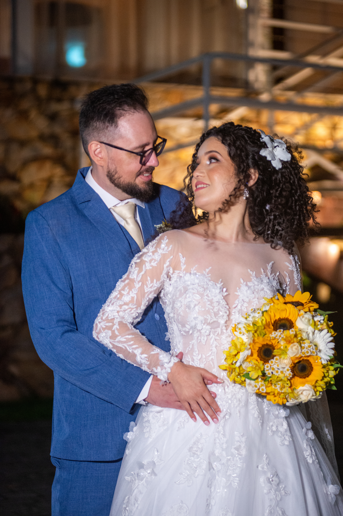 Fotógrafo para casamentos ao ar livre em Cotia. Alberto Martinez eterniza momentos no Espaço AVIV.