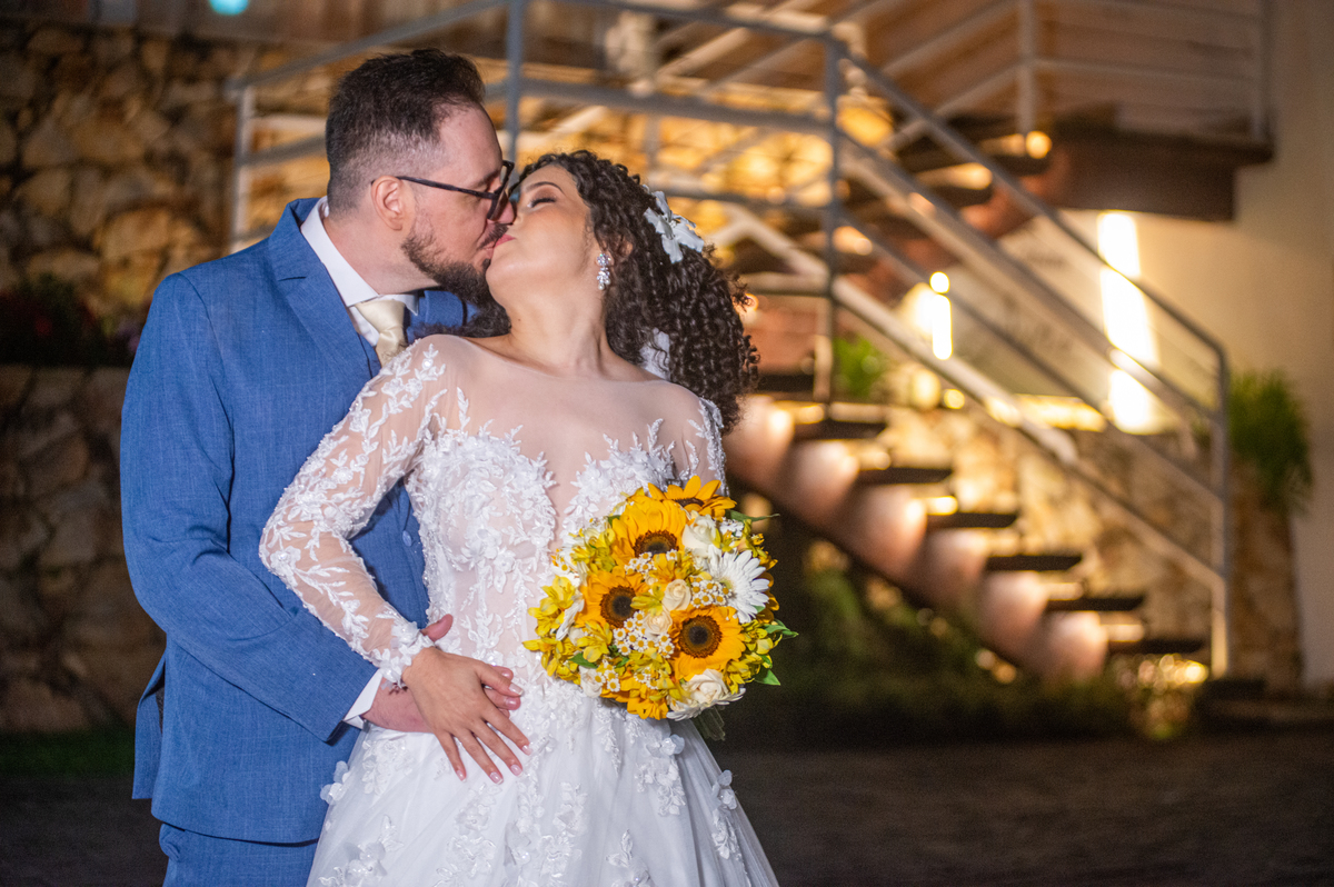 Imagens de casamento no Espaço AVIV Granja Viana. Fotógrafo Alberto Martinez e registros inesquecíveis.