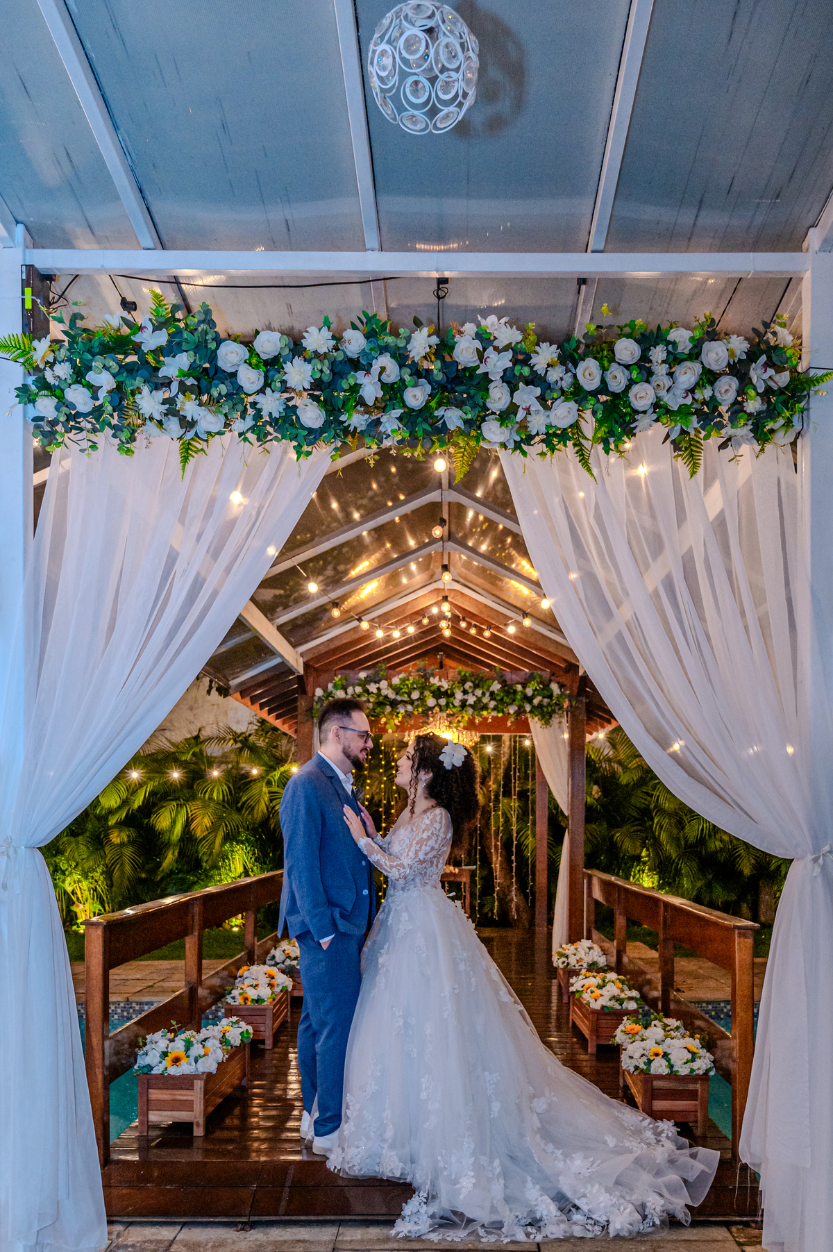 Alberto Martinez - fotógrafo de casamentos em Cotia. Imagens do casamento de Rita e Robert no deslumbrante Espaço AVIV.