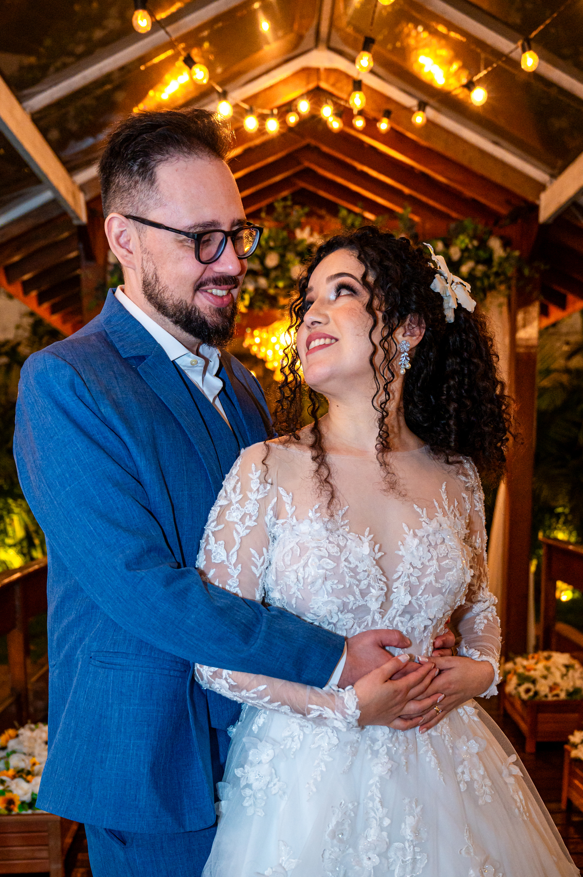 Casamento no Espaço AVIV Cotia fotografado por Alberto Martinez. Fotos que revelam a emoção e a beleza do grande dia.