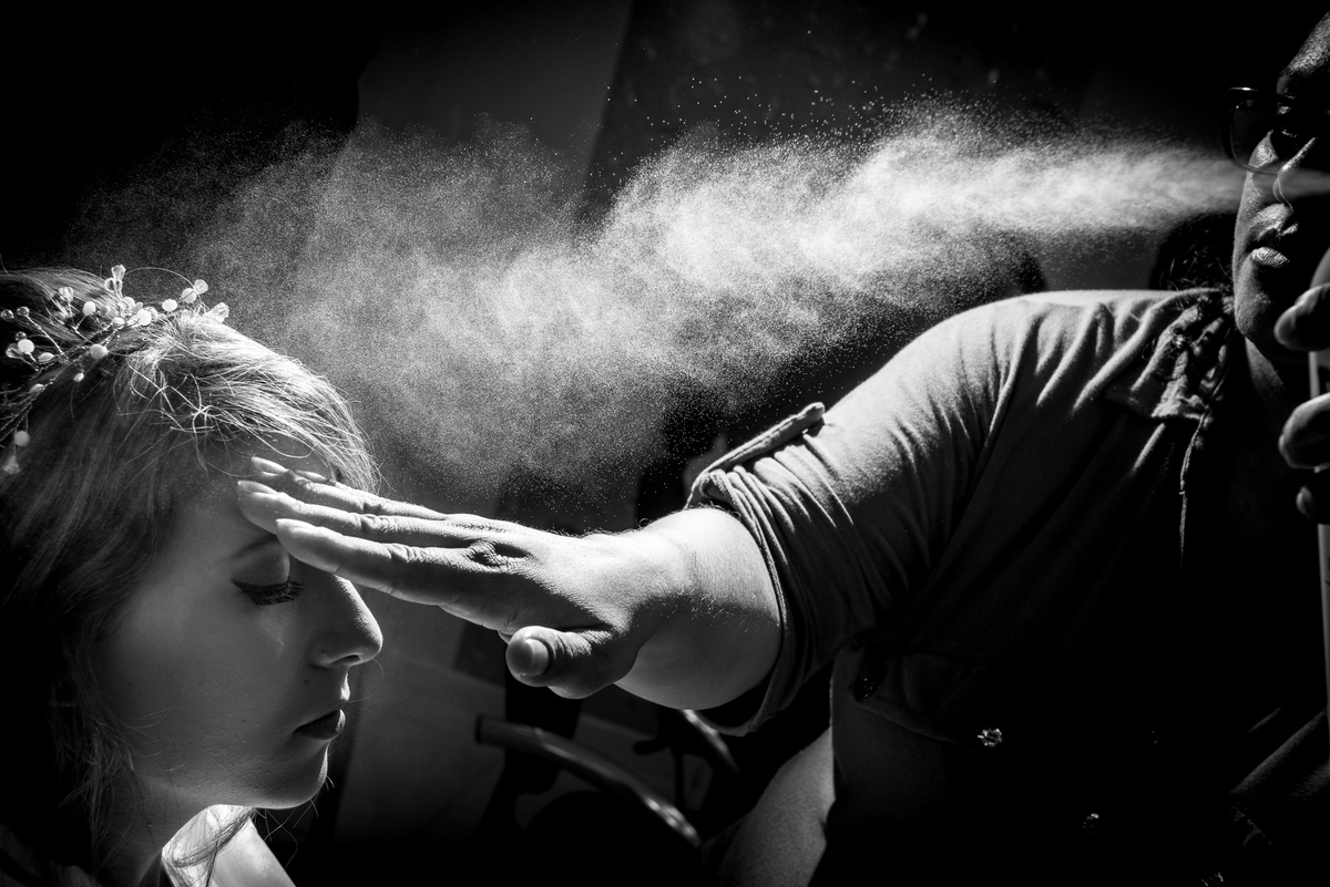 fotografia de casamento em são paulo e igreja em cotia sp feitas pelo fotografo alberto martinez making of da noiva