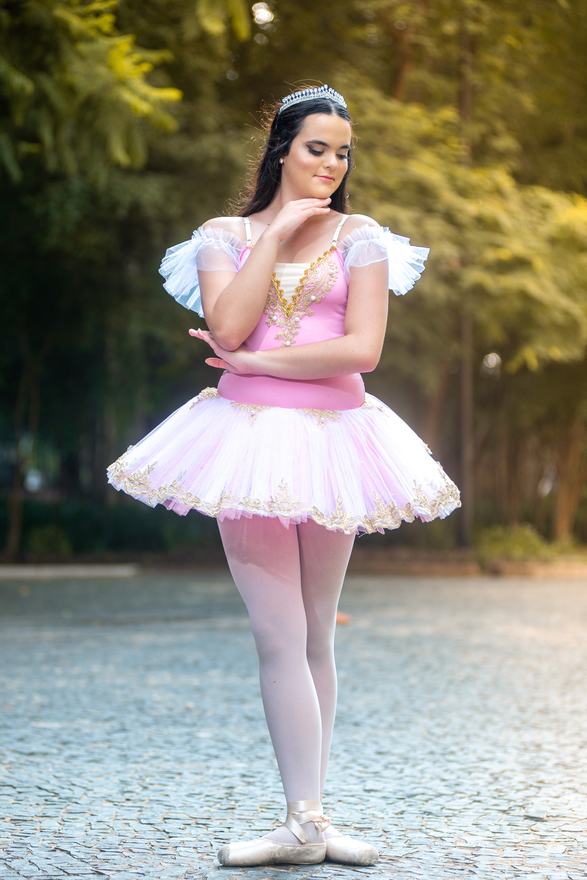 A harmonia da dança e da arquitetura clássica cria um ensaio inesquecível para a debutante no Museu do Ipiranga