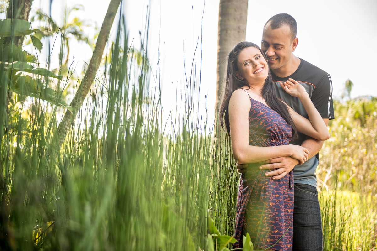Fotografia de casal no parque jardim botânico em São Paulo, fotografo de casamentos Alberto Martinez