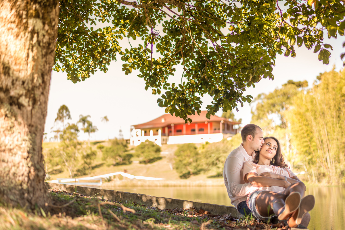 Ensaio de casal antes do casamento o chamado pre wedding ou pré casamento, fotografias linda feitas pelo fotógrafo Alberto Martinez