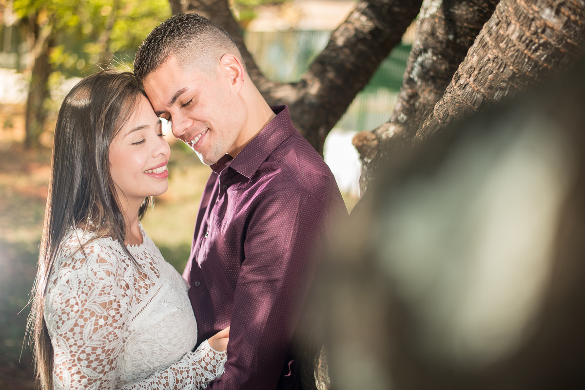 Ensaio de casal em cotia SP pelo fotógrafo Alberto Martinez, fotógrafo há mais de 10 anos