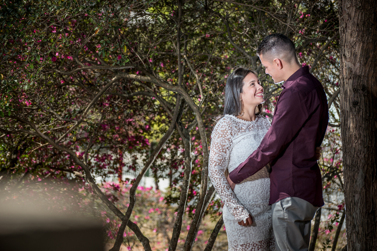 Ensaio de casal em cotia SP pelo fotógrafo Alberto Martinez, fotógrafo há mais de 10 anos