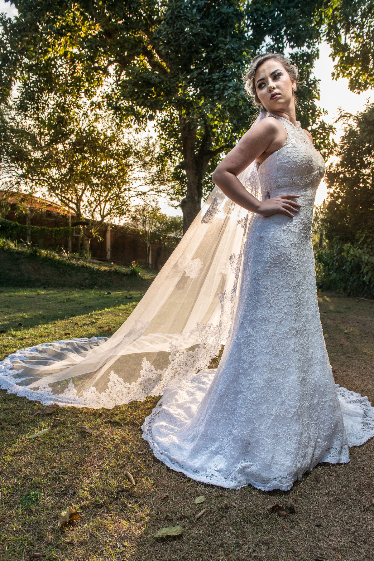 Ensaio de noiva no Espaço Acoty, fotótrafo Alberto Martinez fez esse ensaio com a ajuda da maquiadora Karís Léia e da assistente de luz Nathalia Diaz