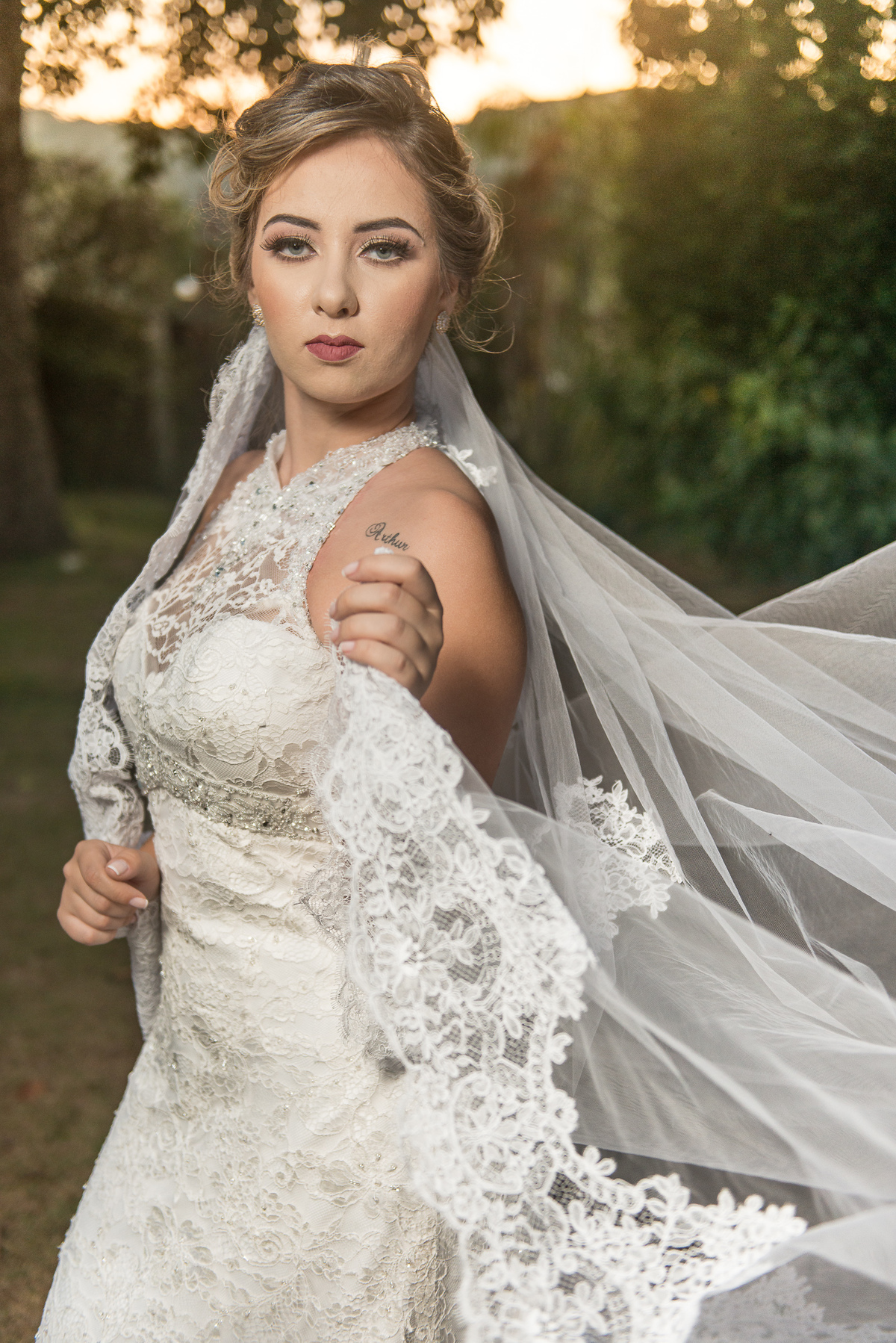 Ensaio de noiva no Espaço Acoty, fotótrafo Alberto Martinez fez esse ensaio com a ajuda da maquiadora Karís Léia e da assistente de luz Nathalia Diaz