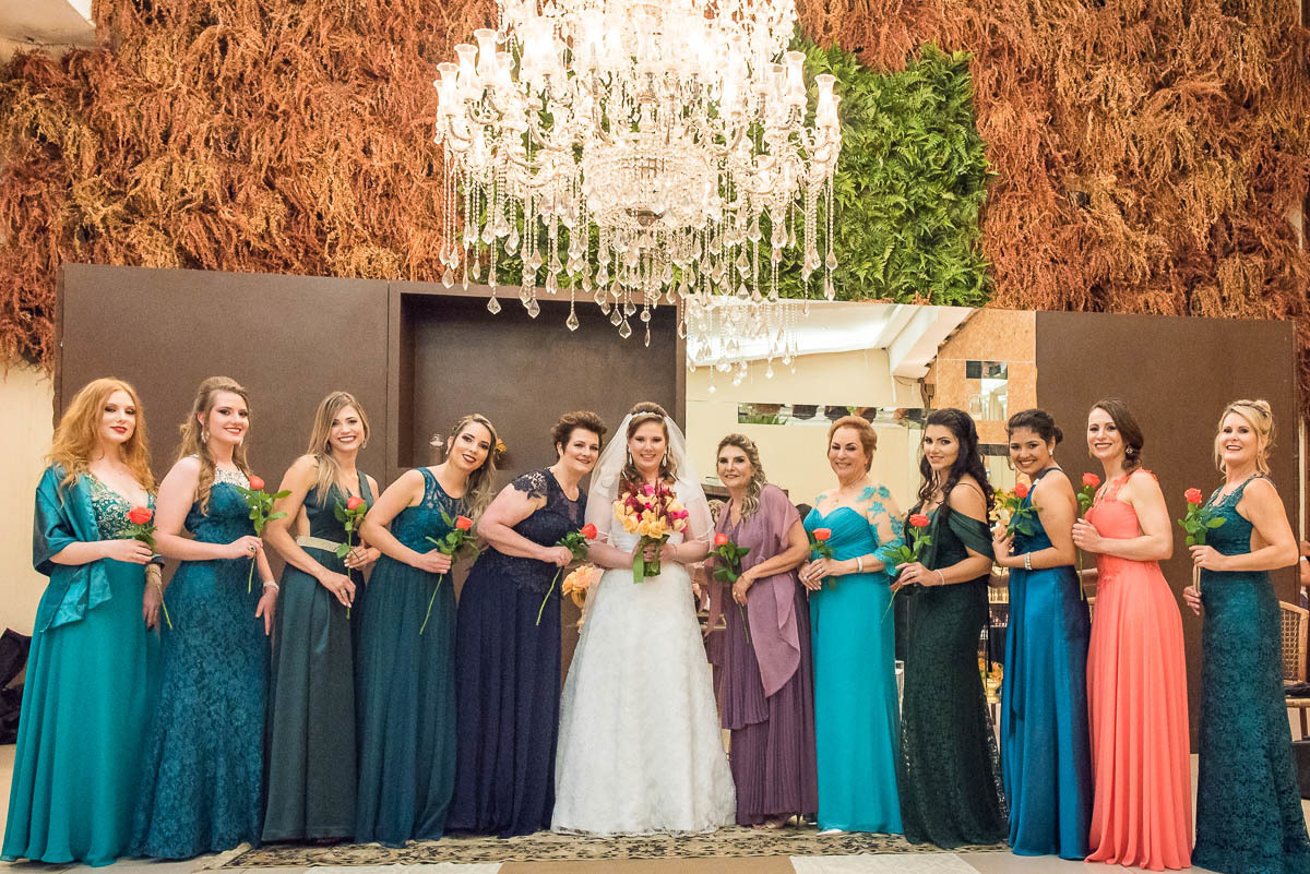 Noiva e suas madrinhas.