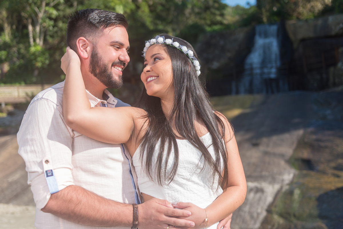 Cachoeira da praia do Iporanga SP, ensaio pre wedding.