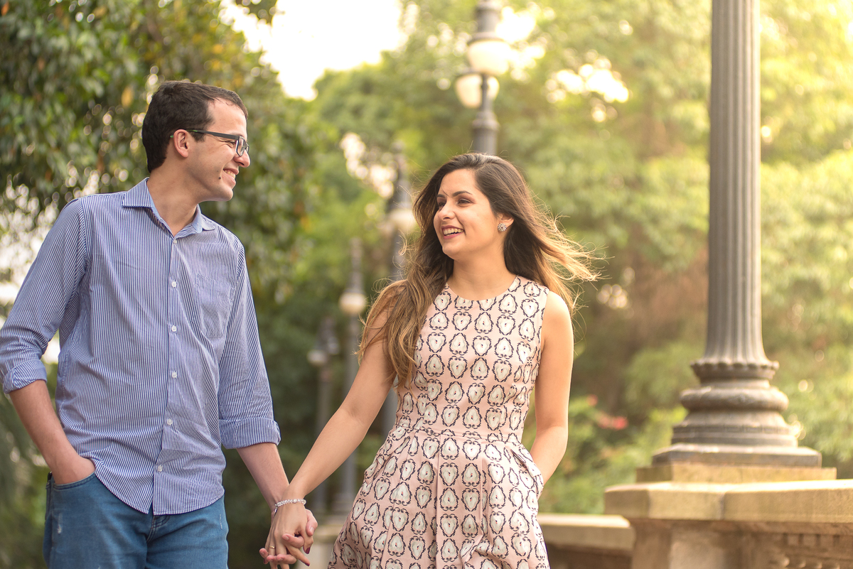 Antes do casamento a sessão de fotos pré casamento deixa o casal mais relaxado para realização do casamento, por isso o pré wedding é muito indicado.