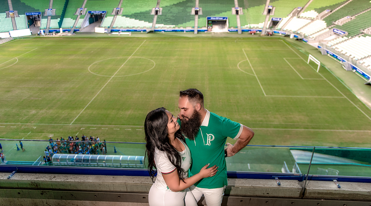 Namoro no estádio do Allianz Parque é motivo de fotos lindas deste lugar.