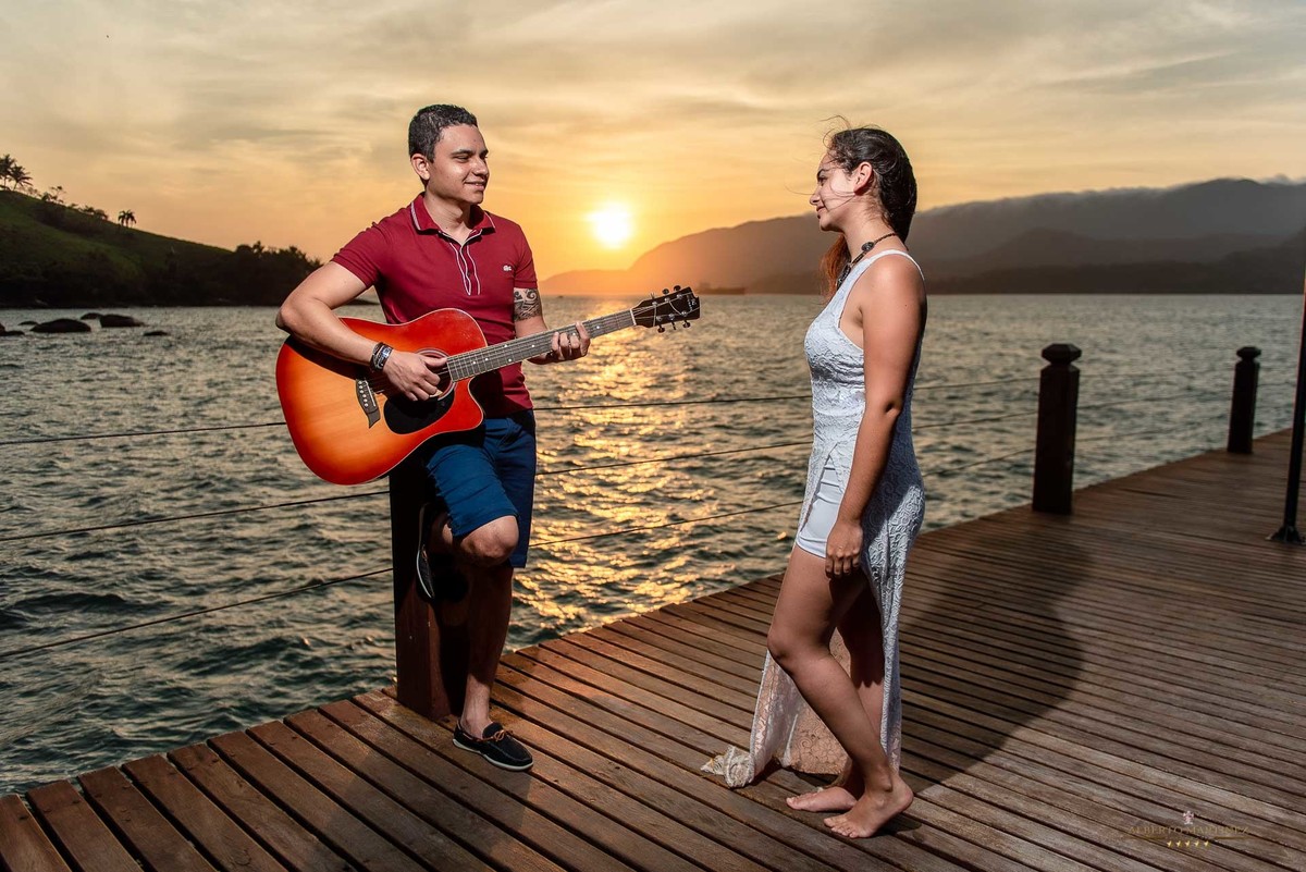 Fotógrafo Alberto Martinez
Fotógrafo de casamento
Fotógrafo de ensaio pré casamento
Local Ilhabela em São Paulo
Litoral Paulista na praia do Julião
Fotografia de casal