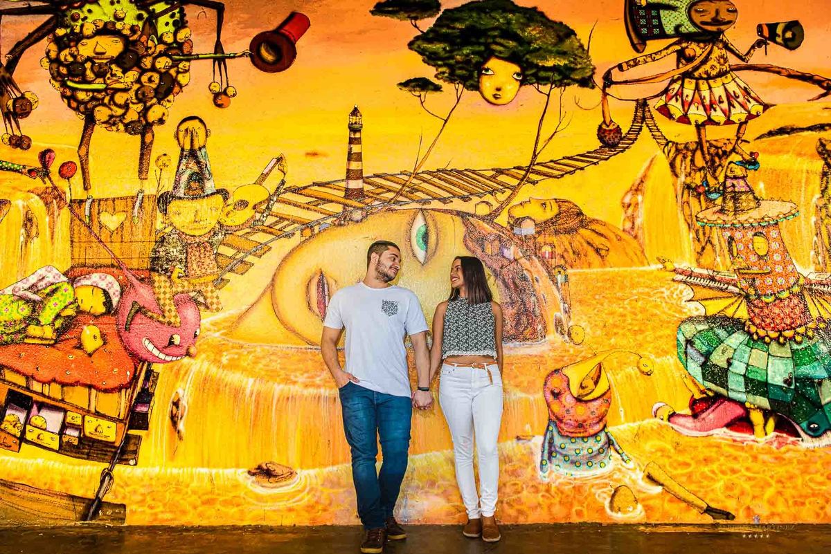 Fotografia de casal em ensaio pré wedding no parque do ibirapuera em são paulo