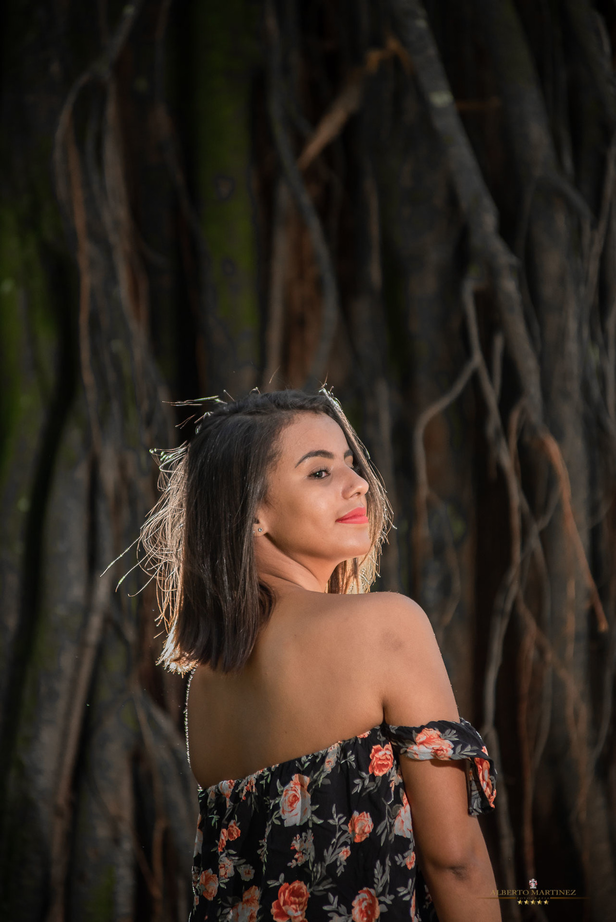 Fotografia de casal em ensaio pré wedding no parque do ibirapuera em são paulo