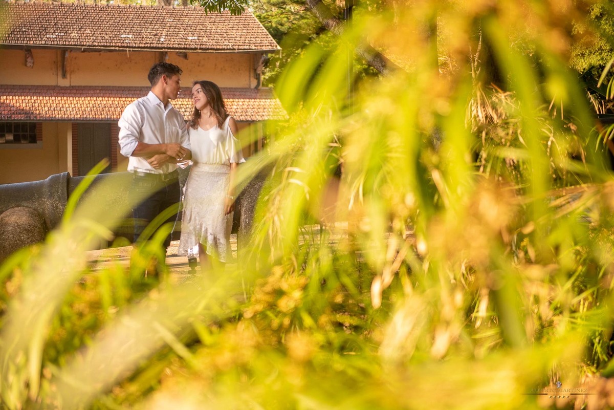 Ensaio de casal pré wedding no Brasital Centro Cultural Brasil Itália em São Roque