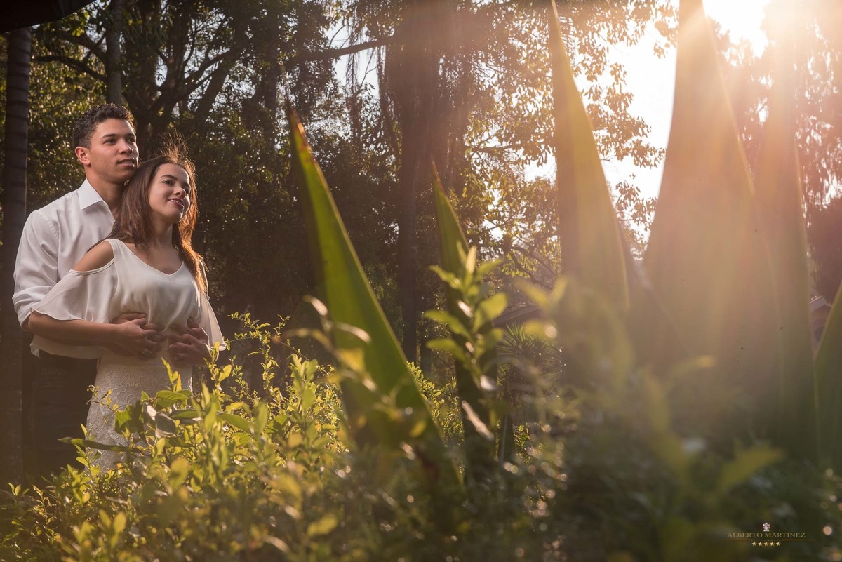 Ensaio de casal pré wedding no Brasital Centro Cultural Brasil Itália em São Roque