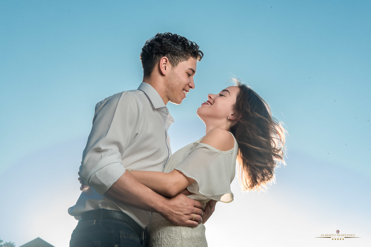 Ensaio de casal pré wedding no Brasital Centro Cultural Brasil Itália em São Roque