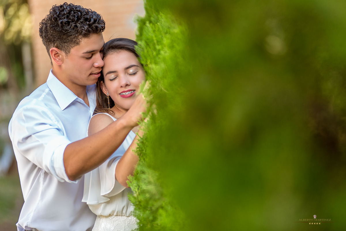 Ensaio de casal pré wedding no Brasital Centro Cultural Brasil Itália em São Roque
