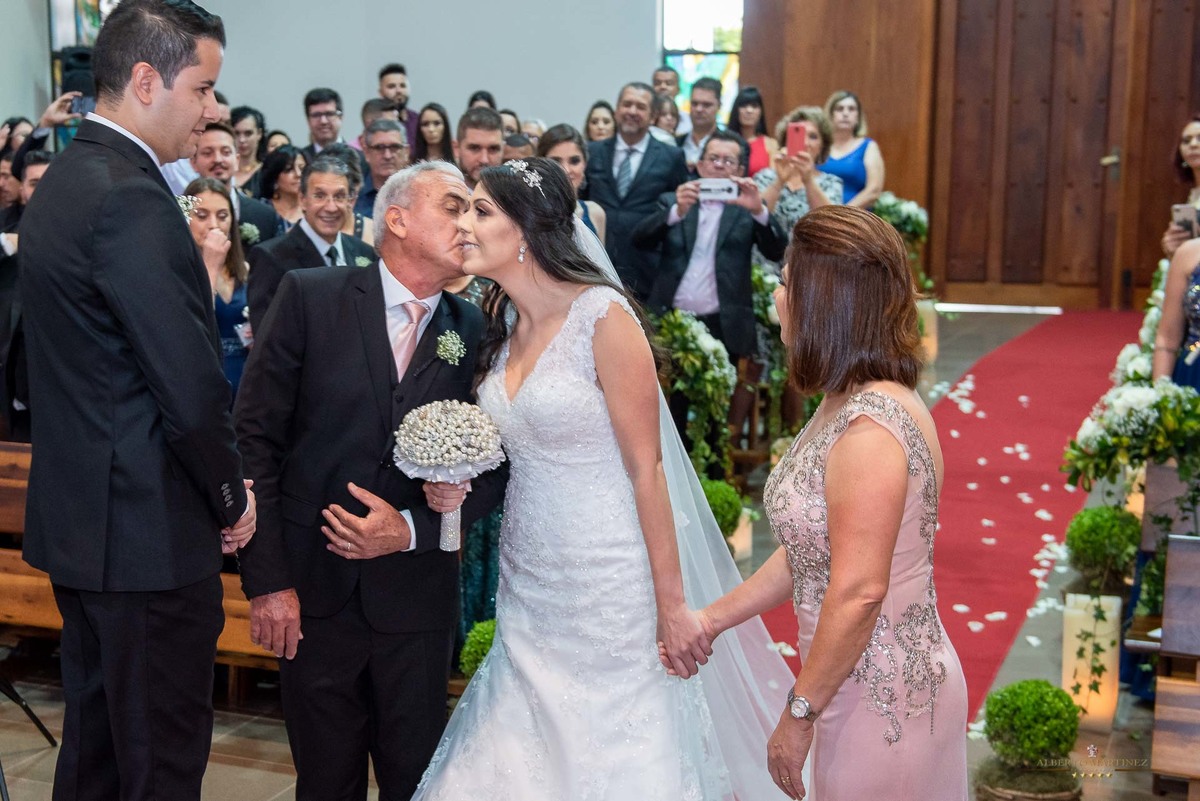 Cerimonia de casamento na cidade de vargem grande paulista