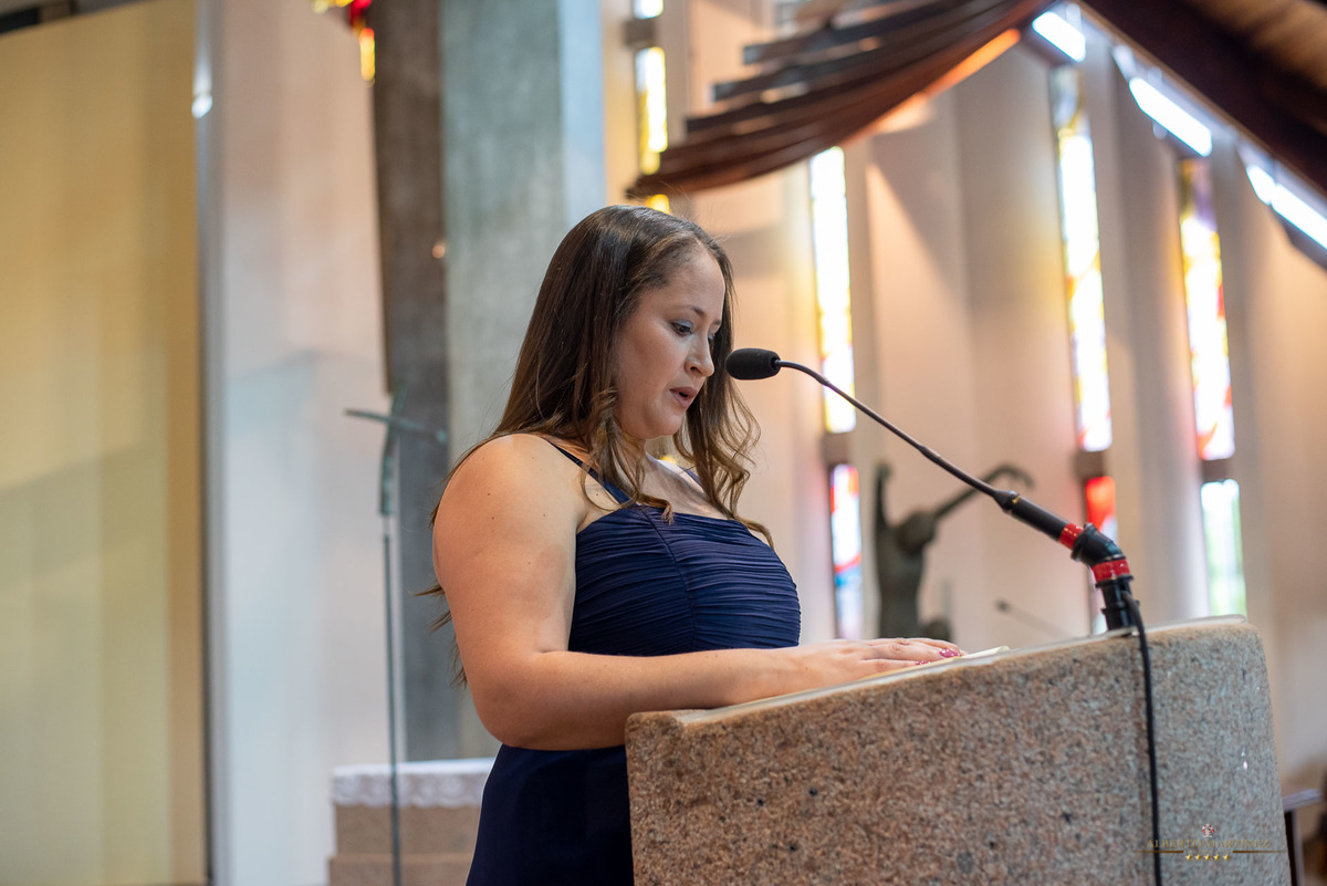 Casamento do casal na Igreja em Vargem grande paulista, fotografia de casamento