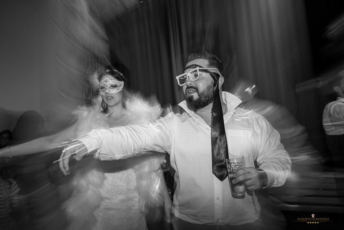 Balada na festa de casamento no espaço sonata 