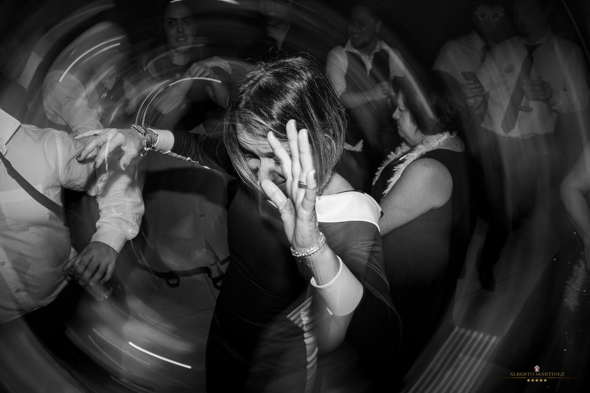 Balada na festa de casamento no espaço sonata 