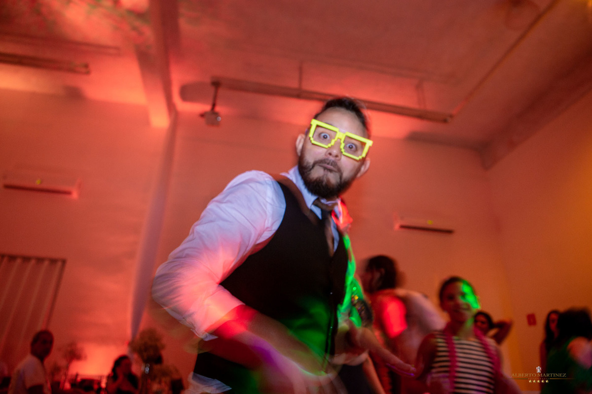 Balada na festa de casamento no espaço sonata 