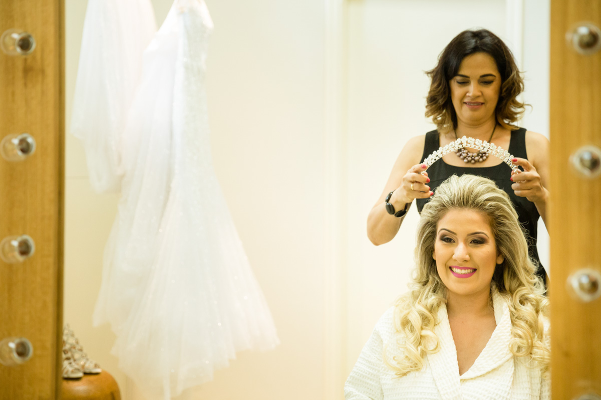 Fotos tiradas pelo Fotografo Régis Cristiano em Araçatuba – SP, momentos de muita alegria para os familiares e amigos. O casal escolheu a chácara Califórnia Eventos em Araçatuba São Paulo, por ser um casamen