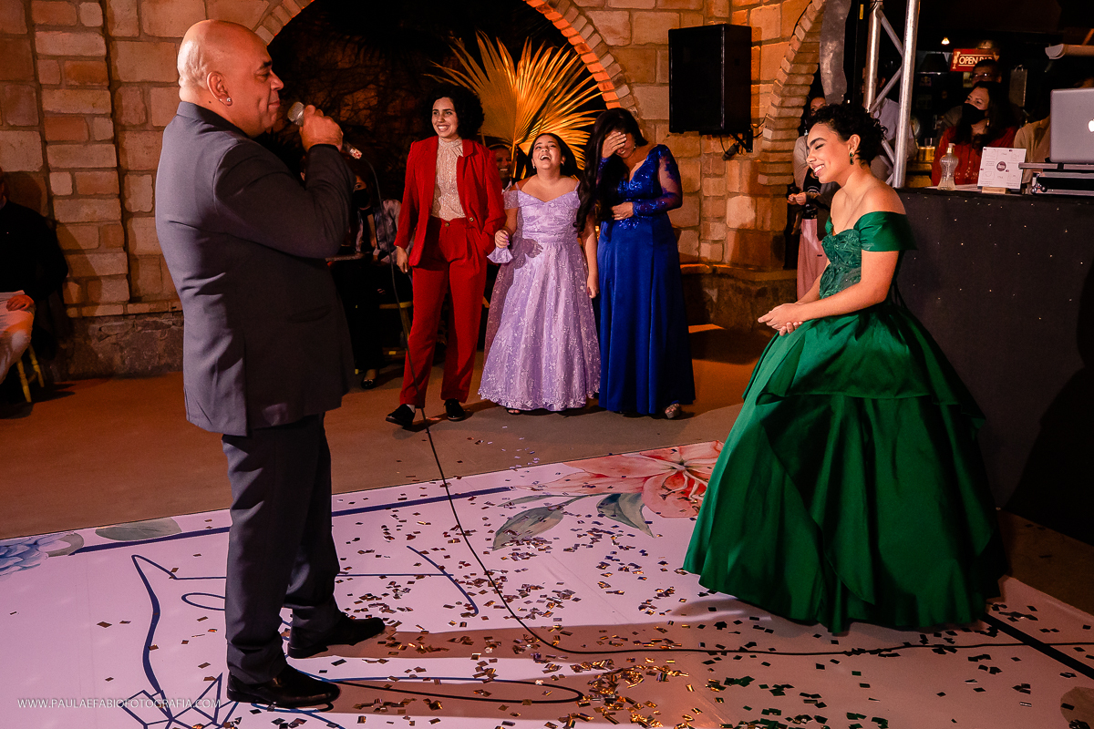 aniversario-15-anos-isabelle-coliseu-eventos-vargem-grande-rj-paula-dau-fabio-figueiredo-fotografia