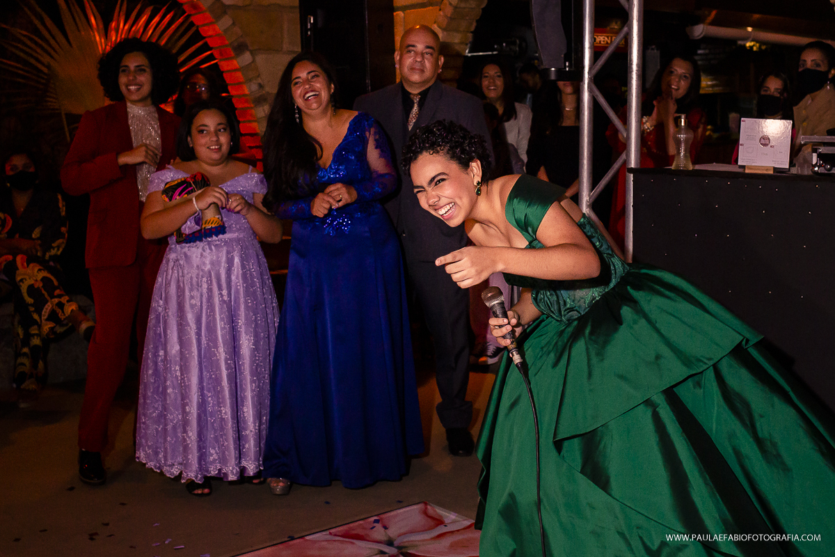 aniversario-15-anos-isabelle-coliseu-eventos-vargem-grande-rj-paula-dau-fabio-figueiredo-fotografia