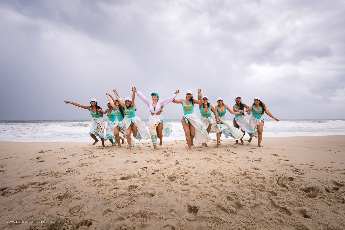 despedida-de-solteira-elisamara-curi-melhores-amigas-praia-da-reserva-quiosque-pesqueiro-barra-da-tijuca-rio-de-janeiro