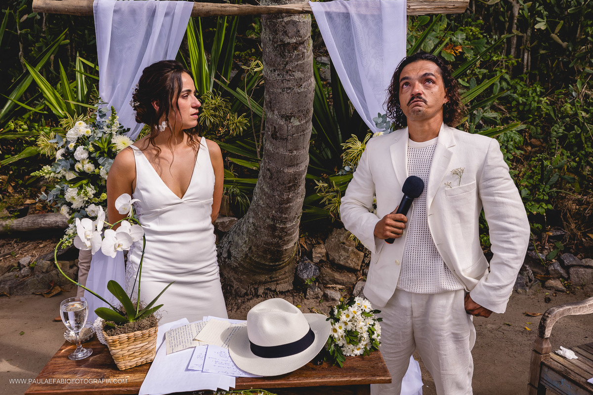 casamento-wedding-charlotte-e-apoena-prainha-barra-da-tijuca-cais-do-oriente-rio-de-janeiro-paula-dau-fabio-figueiredo-fotografia