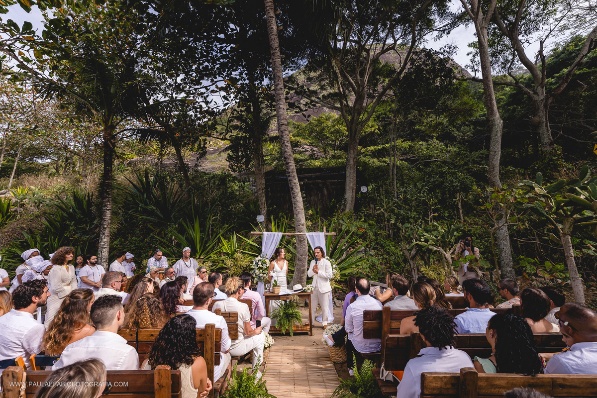 casamento-wedding-charlotte-e-apoena-prainha-barra-da-tijuca-cais-do-oriente-rio-de-janeiro-paula-dau-fabio-figueiredo-fotografia