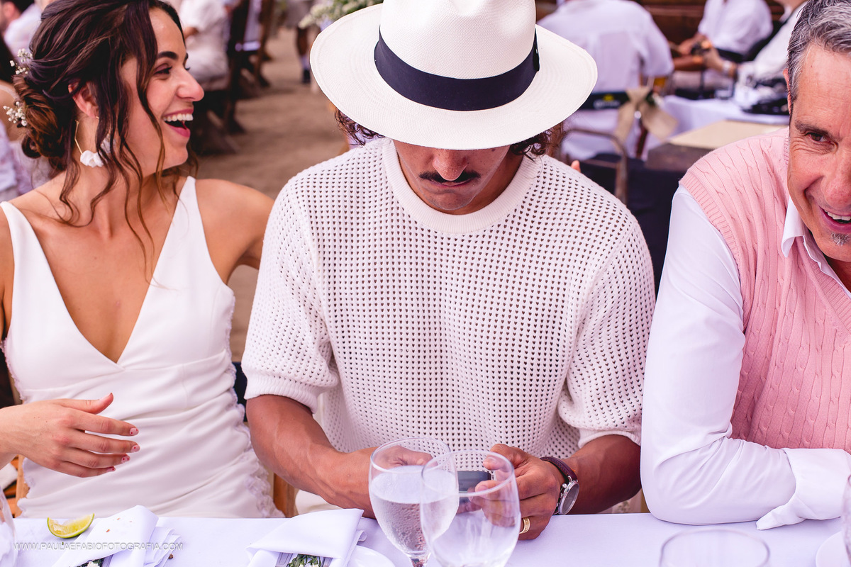 casamento-wedding-charlotte-e-apoena-prainha-barra-da-tijuca-cais-do-oriente-rio-de-janeiro-paula-dau-fabio-figueiredo-fotografia
