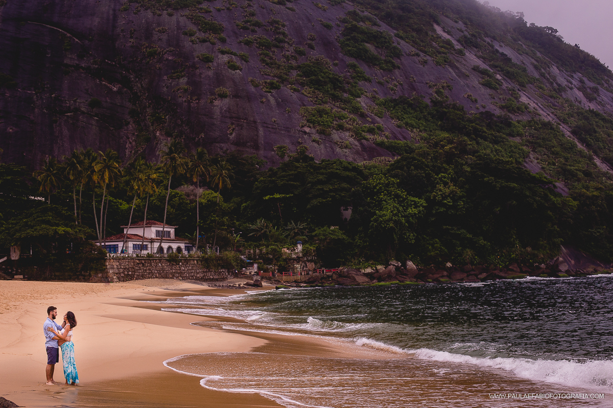 ensaio-gestante-carol-e-ricardo-praia-vermelha-urca-pao-de-acucar-rj-paula-dau-fabio-figueiredo-fotografia