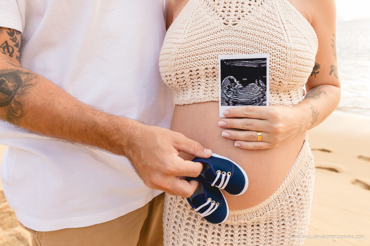 ensaio-gestante-bia-e-biel-praia-vermelha-urca-rj-paula-dau-fabio-figueiredo-fotografia-amor-em-movimento